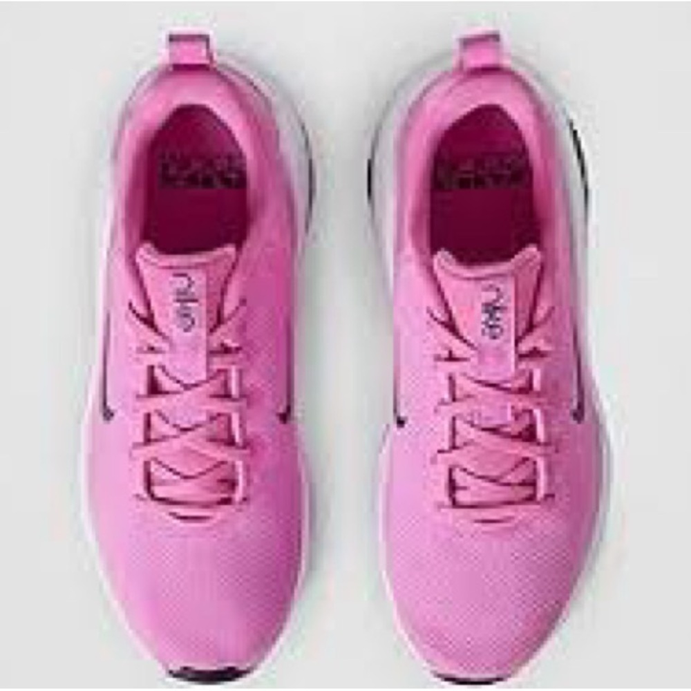 🆕 Nike pink white and black Sports Sneakers - Picture 7 of 10